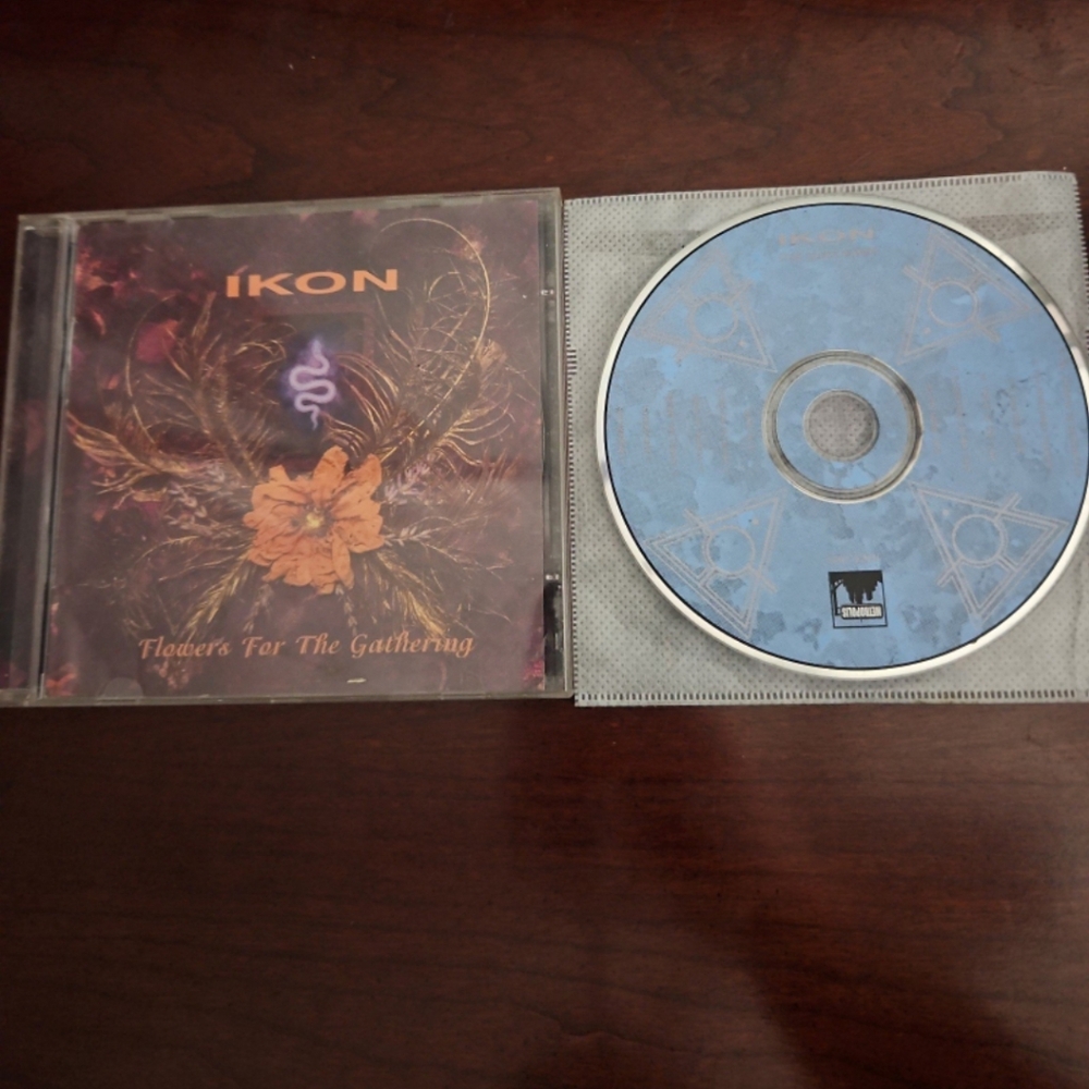 Ikon Cd Lot